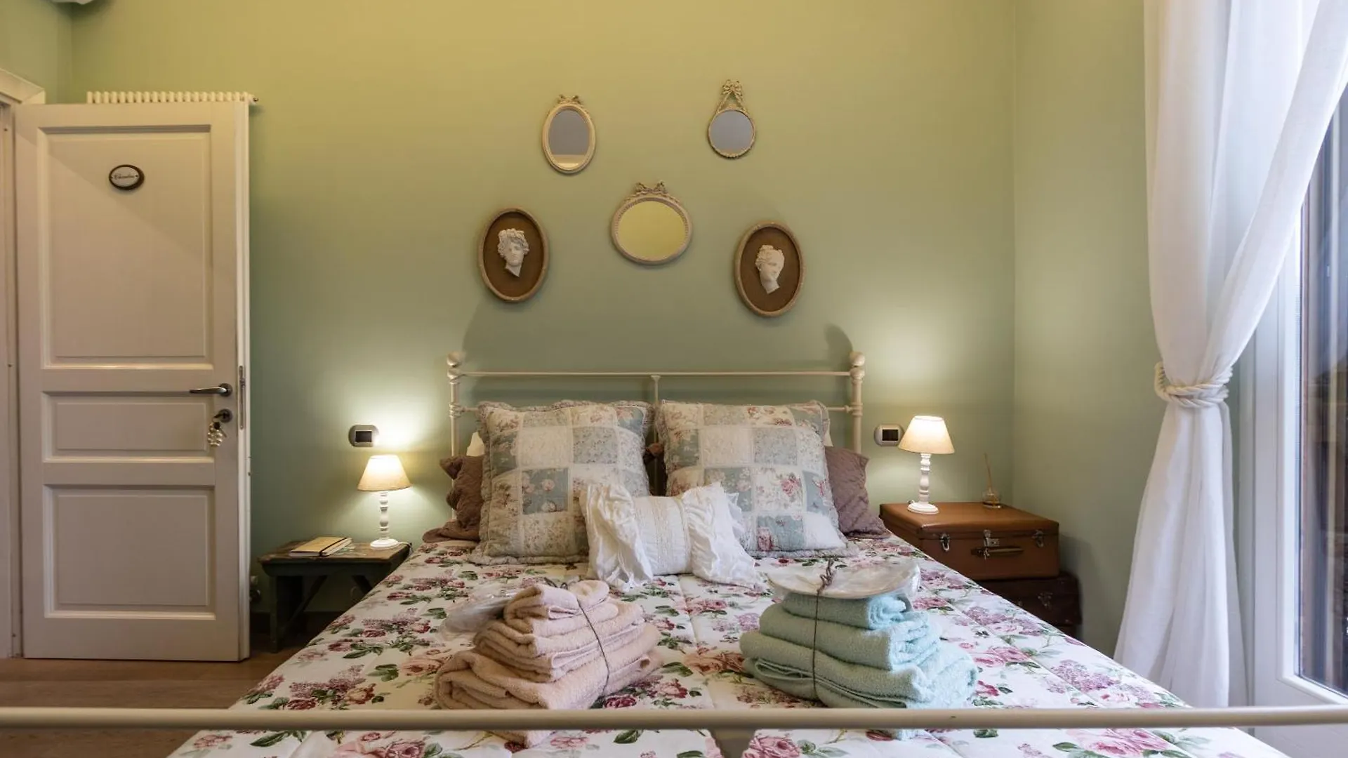 Casa Montalgallo Lucignano 0*,